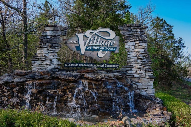 24 Village Trl Unit 13-2, Branson, MO 65616 - view of community / neighborhood sign