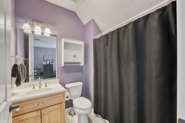 3262 S Thornridge Dr, Springfield, MO 65809 - bathroom featuring toilet, vanity, and a shower with curtain