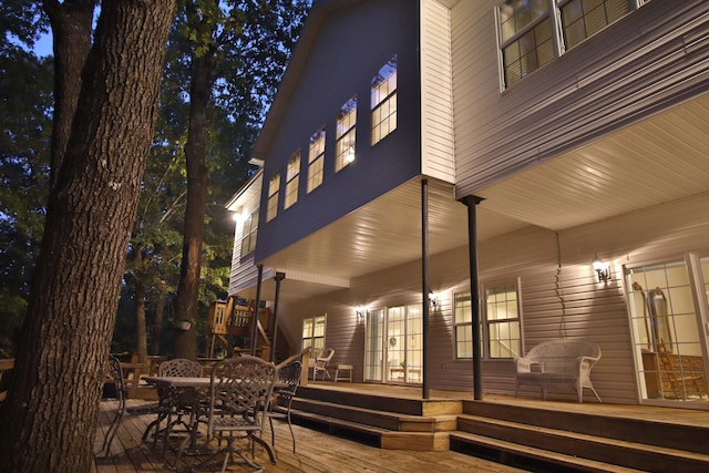 607 Sumac Ln, Marshfield, MO 65706 - view of side of property featuring a porch and outdoor dining space
