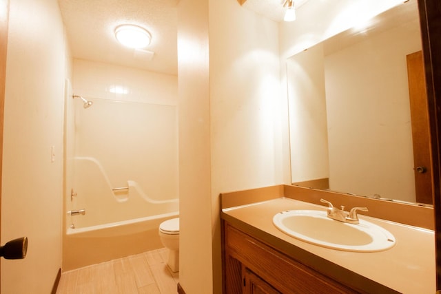 1831 E Woodbine St, Springfield, MO 65803 - bathroom featuring toilet, vanity, and shower / bathtub combination