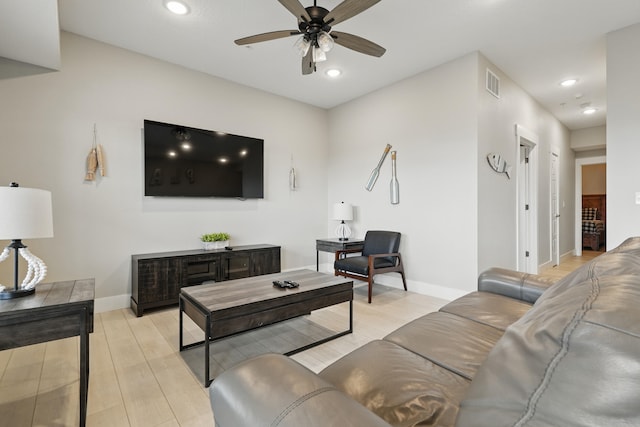 232 Chateau Mountain Hilltop Way, Branson, MO 65616 - living room with ceiling fan, light wood-style floors, baseboards, and recessed lighting