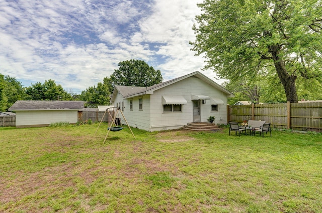 2021 W Olive St, Springfield, MO 65802 - view of back of property