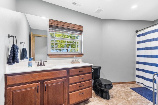 6755 W Farm Rd Unit 194, Republic, MO 65738 - full bathroom featuring toilet, vanity, baseboards, and a shower with shower curtain
