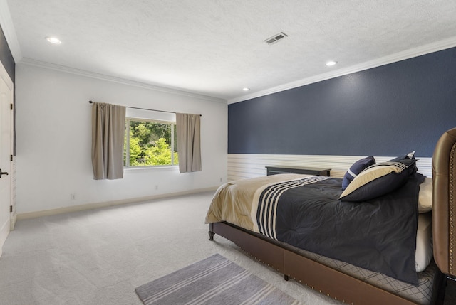 200 Barnes Ln, Branson, MO 65616 - carpeted bedroom featuring ornamental molding, baseboards, and recessed lighting