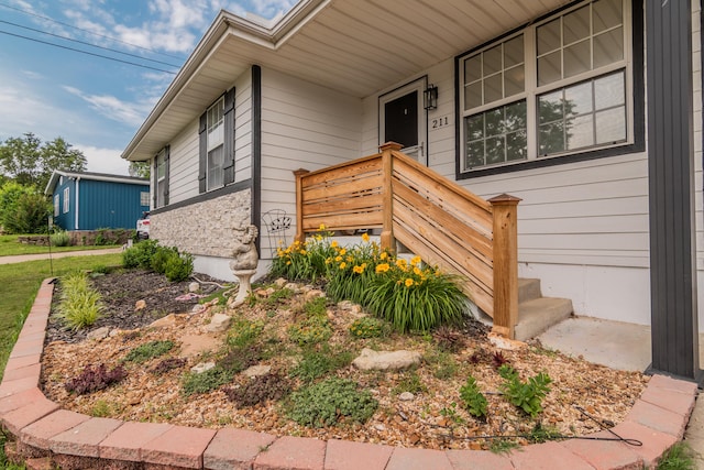 211 Spring Meadows Pkwy, Branson, MO 65616 - view of property entrance