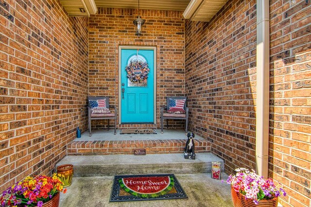 1054 W Itaska Rd, Nixa, MO 65714 - entrance to property