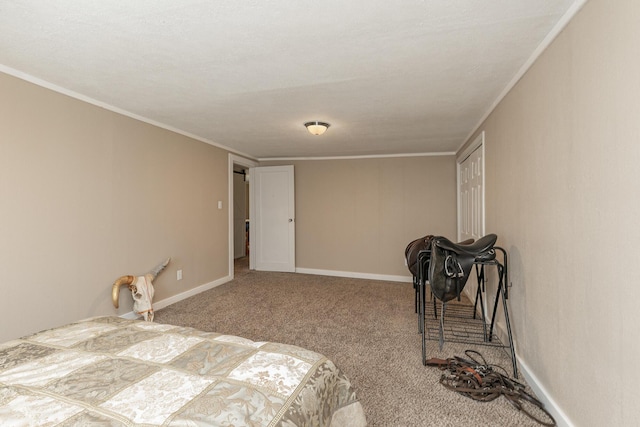 1104 E Buffalo St, Bolivar, MO 65613 - carpeted bedroom with crown molding and baseboards