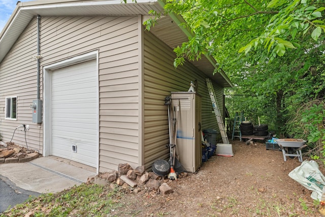 36205 State Highway 413, Crane, MO 65633 - view of home's exterior with an outdoor structure