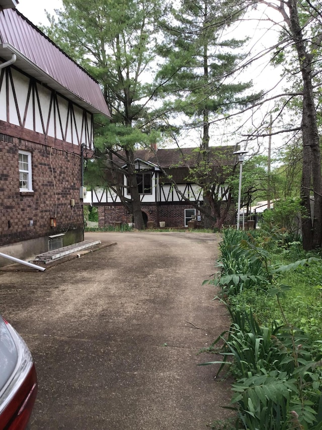 310 S 6th St, Thayer, MO 65791 - view of parking / parking lot