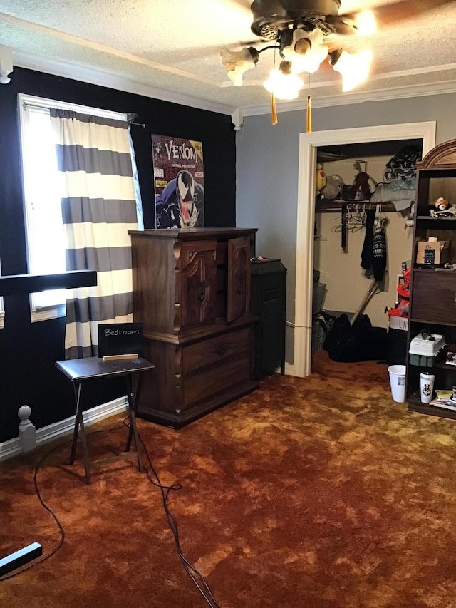 310 S 6th St, Thayer, MO 65791 - living area featuring carpet floors, ornamental molding, and a ceiling fan