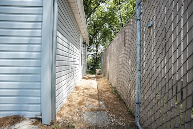 1443 6th St, West Plains, MO 65775 - view of side of home