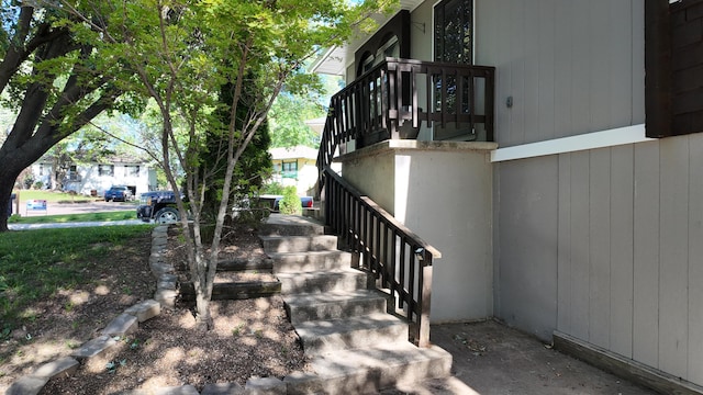 606 W Clover Dr, Clinton, MO 64735 - view of side of property featuring stairs