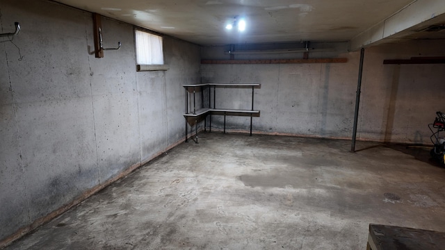606 W Clover Dr, Clinton, MO 64735 - view of basement
