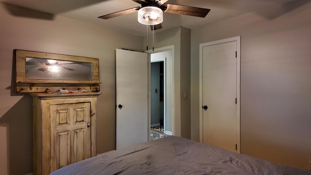 606 W Clover Dr, Clinton, MO 64735 - bedroom featuring a ceiling fan