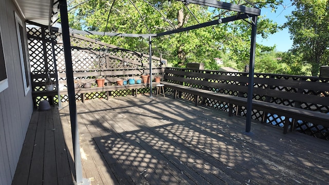 606 W Clover Dr, Clinton, MO 64735 - view of wooden terrace