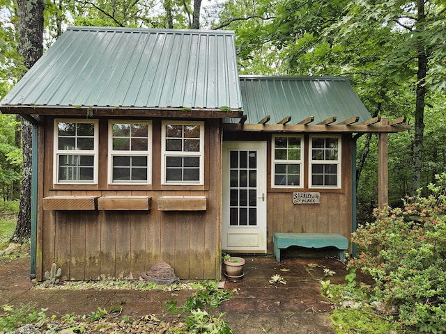 9726 County Road 8530, West Plains, MO 65775 - view of outbuilding