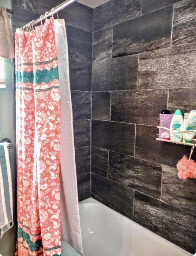 160 Clark St, Taneyville, MO 65759 - bathroom with shower / bath combo with shower curtain