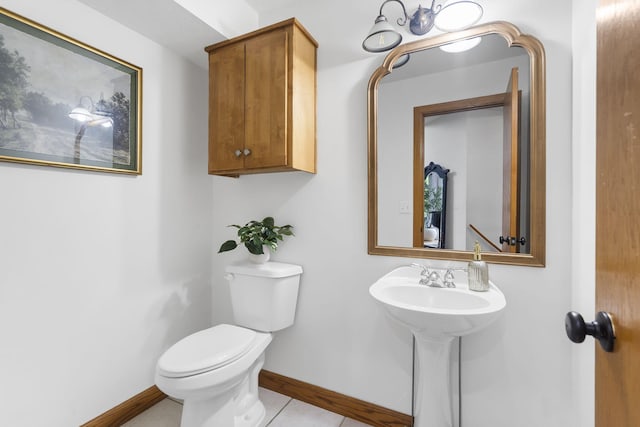 95 Highland Ct, Strafford, MO 65757 - bathroom featuring baseboards, toilet, and tile patterned flooring