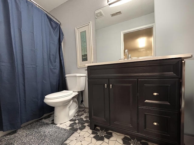 610 Abby Ln Par 61, Branson, MO 65616 - bathroom with toilet and vanity