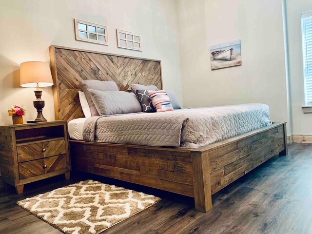 240 Chateau Cove Dr, Branson, MO 65616 - bedroom with wood finished floors