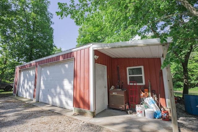 4857 S 101st Rd, Bolivar, MO 65613 - view of detached garage