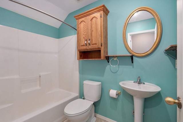 382 S Yellowwood Dr, Springfield, MO 65809 - full bath with toilet, washtub / shower combination, baseboards, vaulted ceiling, and a sink