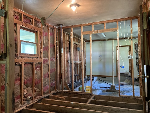 403 S W St, Mountain Grove, MO 65711 - view of misc room