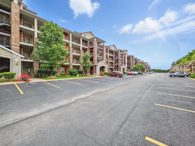 200 Majestic Dr Unit 1-208, Branson, MO 65616 - view of uncovered parking lot
