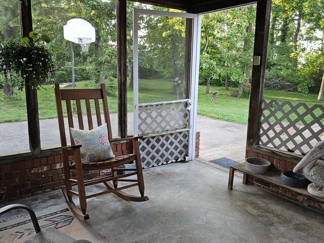 22389 Lawrence Unit 1215, Aurora, MO 65605 - view of sunroom / solarium