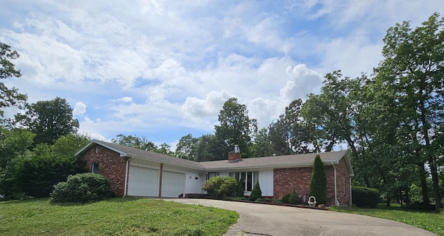 22389 Lawrence Unit 1215, Aurora, MO 65605 - ranch-style home with brick siding, driveway, an attached garage, and a front yard