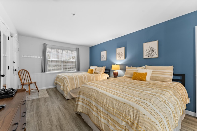 200 Golf View Dr Unit 3, Branson, MO 65616 - bedroom featuring wood finished floors and baseboards