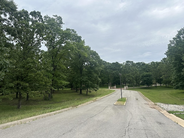 2035 Roberta Dr, West Plains, MO 65775