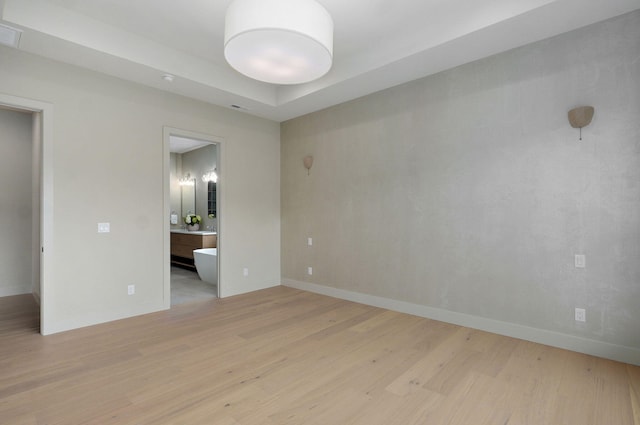 3725 E Woodhue St, Springfield, MO 65802 - unfurnished room featuring light wood-type flooring and baseboards