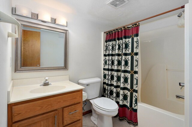 6025 S Farm Rd Unit 157, Springfield, MO 65810 - bathroom with vanity, toilet, shower / bath combination with curtain, and tile patterned flooring