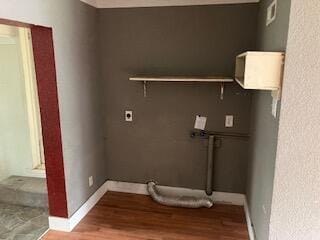 828 Stratford Pl, Neosho, MO 64850 - washroom with wood finished floors and baseboards