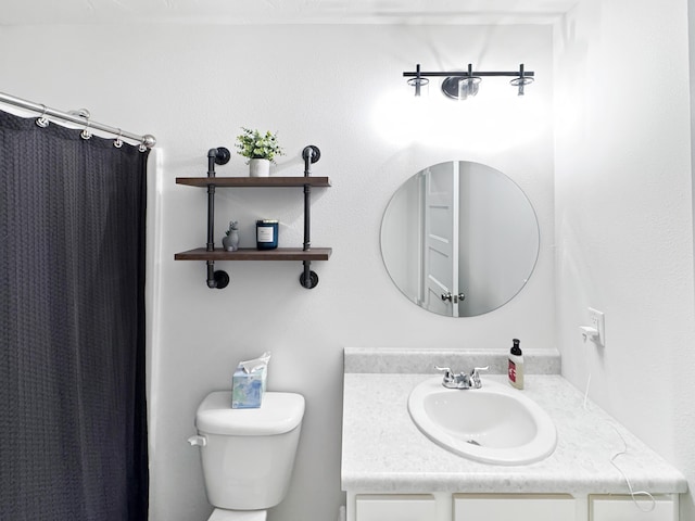 3824 N Spring Branch Ave, Springfield, MO 65803 - full bath featuring vanity, toilet, and a shower with curtain