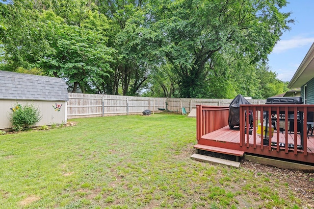 1127 E Livingston Ct, Springfield, MO 65803 - view of yard with a deck