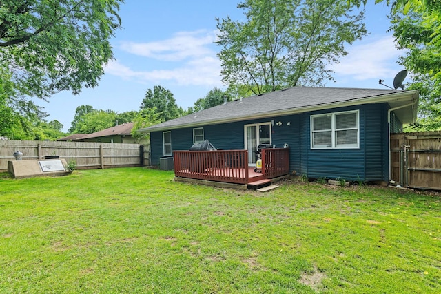 1127 E Livingston Ct, Springfield, MO 65803 - rear view of house featuring a wooden deck