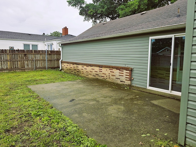 107 W Poplar St, El Dorado Springs, MO 64744 - view of patio