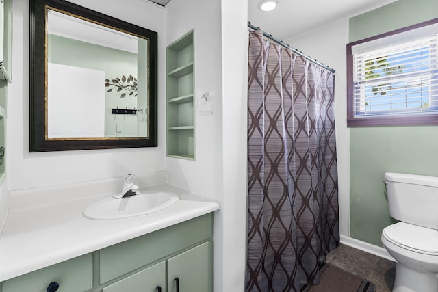 638 Double Day, Branson West, MO 65737 - full bathroom with toilet, vanity, a shower with curtain, and built in shelves