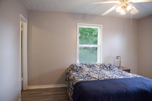 18627 Farm Rd Unit 1075, Exeter, MO 65647 - bedroom with wood finished floors, baseboards, and ceiling fan