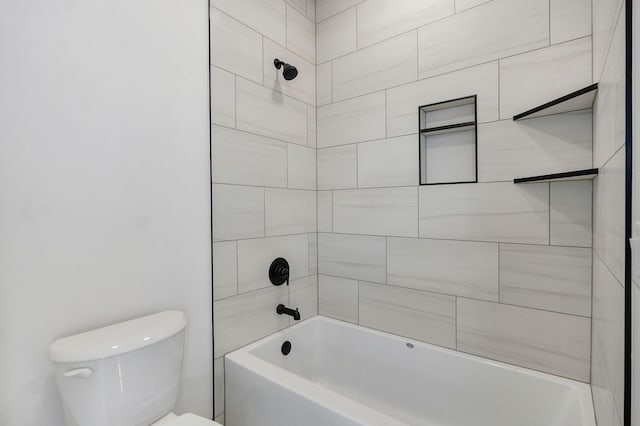 1756 N Marlowe Ave, Springfield, MO 65802 - full bath featuring toilet and shower / washtub combination