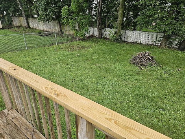3807 S Leawood Ave, Springfield, MO 65807 - view of yard