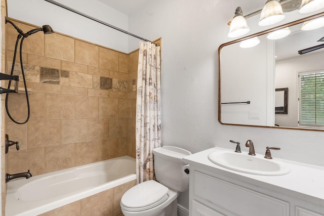 185 Appaloosa Trl, Saddlebrooke, MO 65630 - bathroom featuring tiled shower / bath, toilet, and vanity