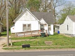 1717 N National Ave, Springfield, MO 65803 - view of front of house