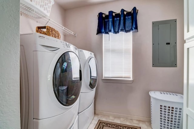 123 Bunker Ridge Dr Unit 4, Branson, MO 65616 - laundry room featuring electric panel, independent washer and dryer, and baseboards