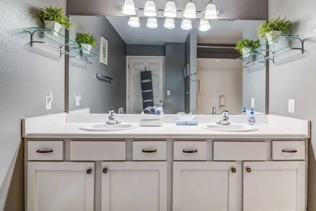 123 Bunker Ridge Dr Unit 4, Branson, MO 65616 - full bathroom featuring double vanity