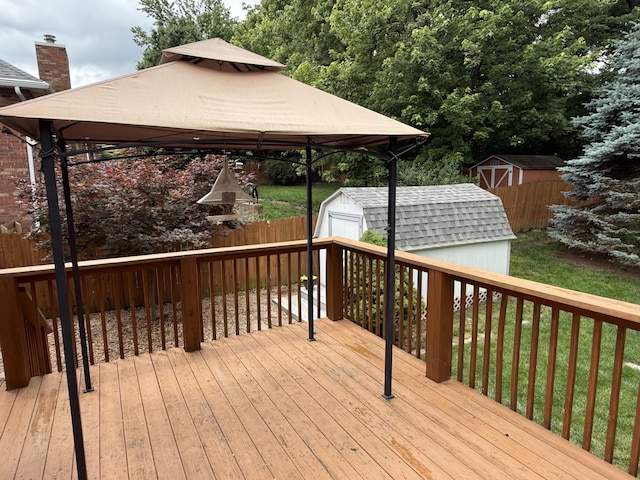 5135 S Clay Ave, Springfield, MO 65810 - deck with a gazebo