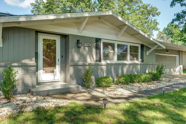 1983 S Meadowview Ave, Springfield, MO 65804 - photo 1