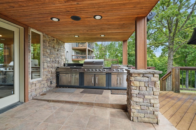 1041 Skyview Dr, Branson, MO 65616 - view of patio